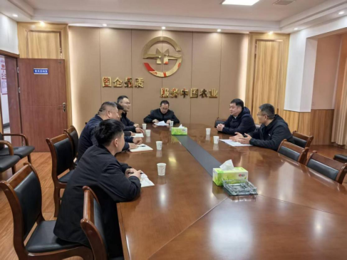东海县政协副主席王祥武赴地矿复合肥厂调研